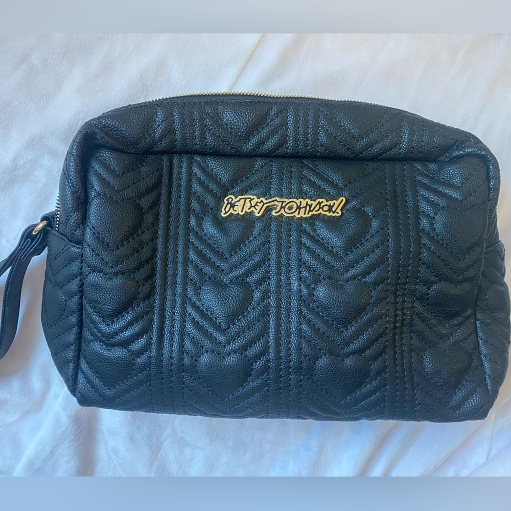 Betsy Johnson Large Cosmetic/Travel Bag